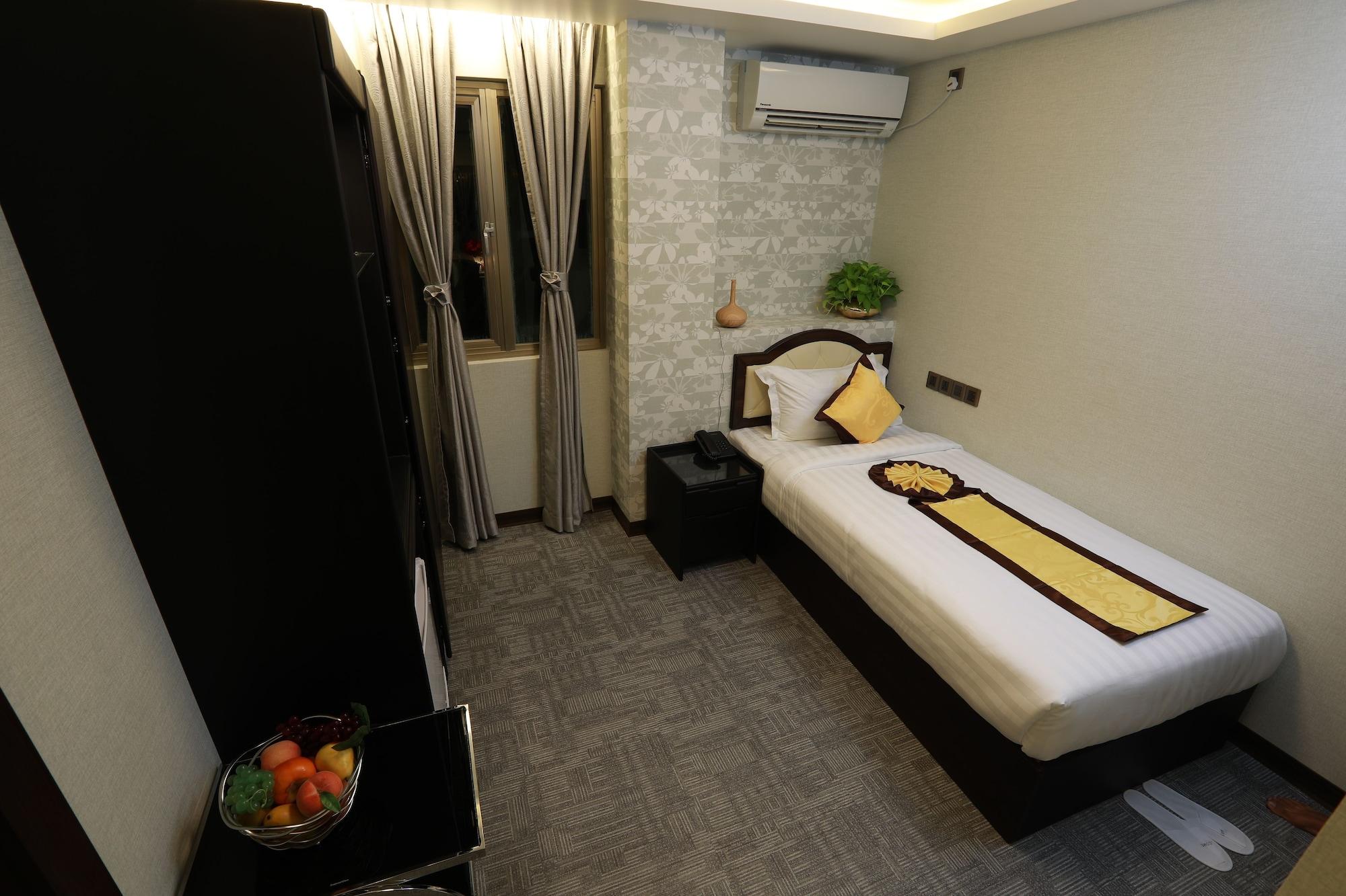Rose Palace Hotel Yangon Bagian luar foto