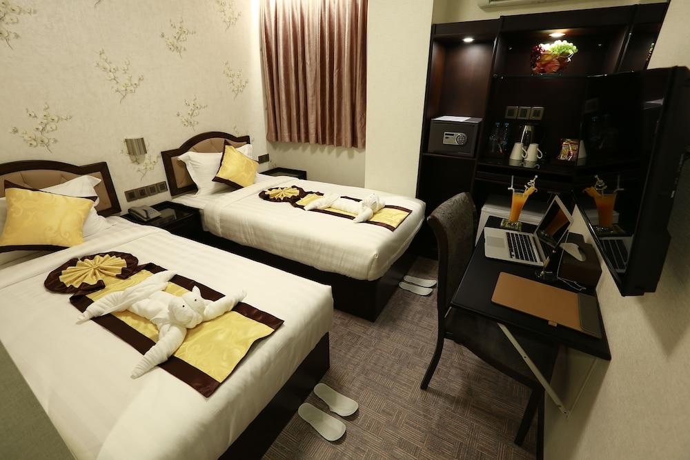 Rose Palace Hotel Yangon Bagian luar foto
